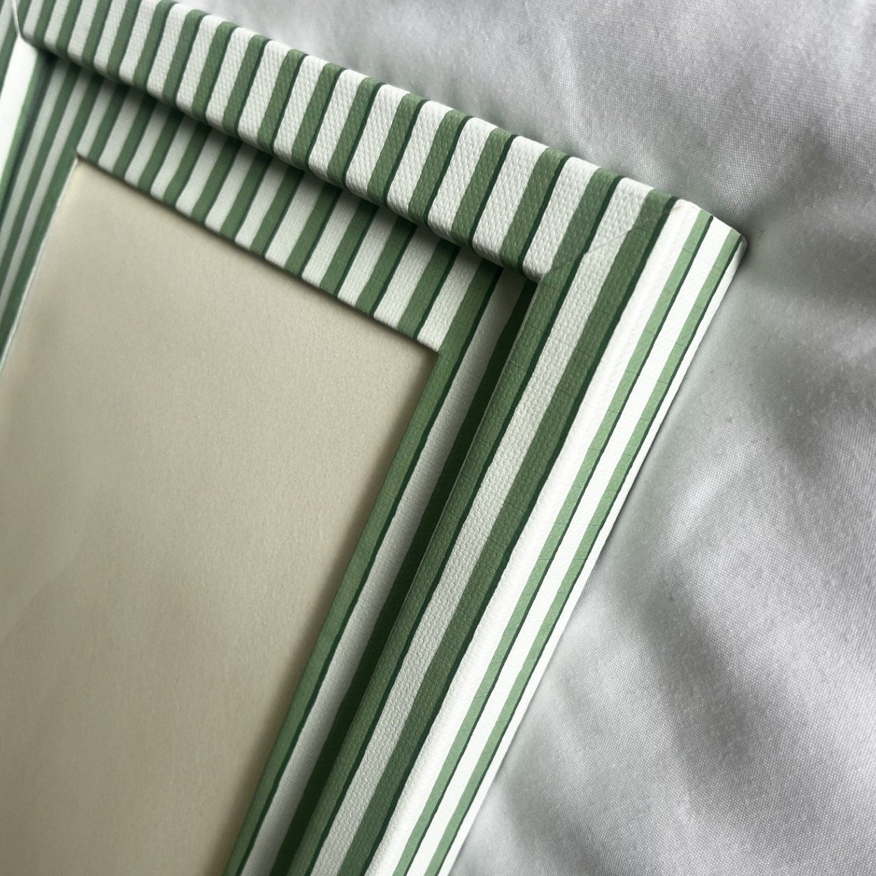 Green Vanguard Stripe Frame