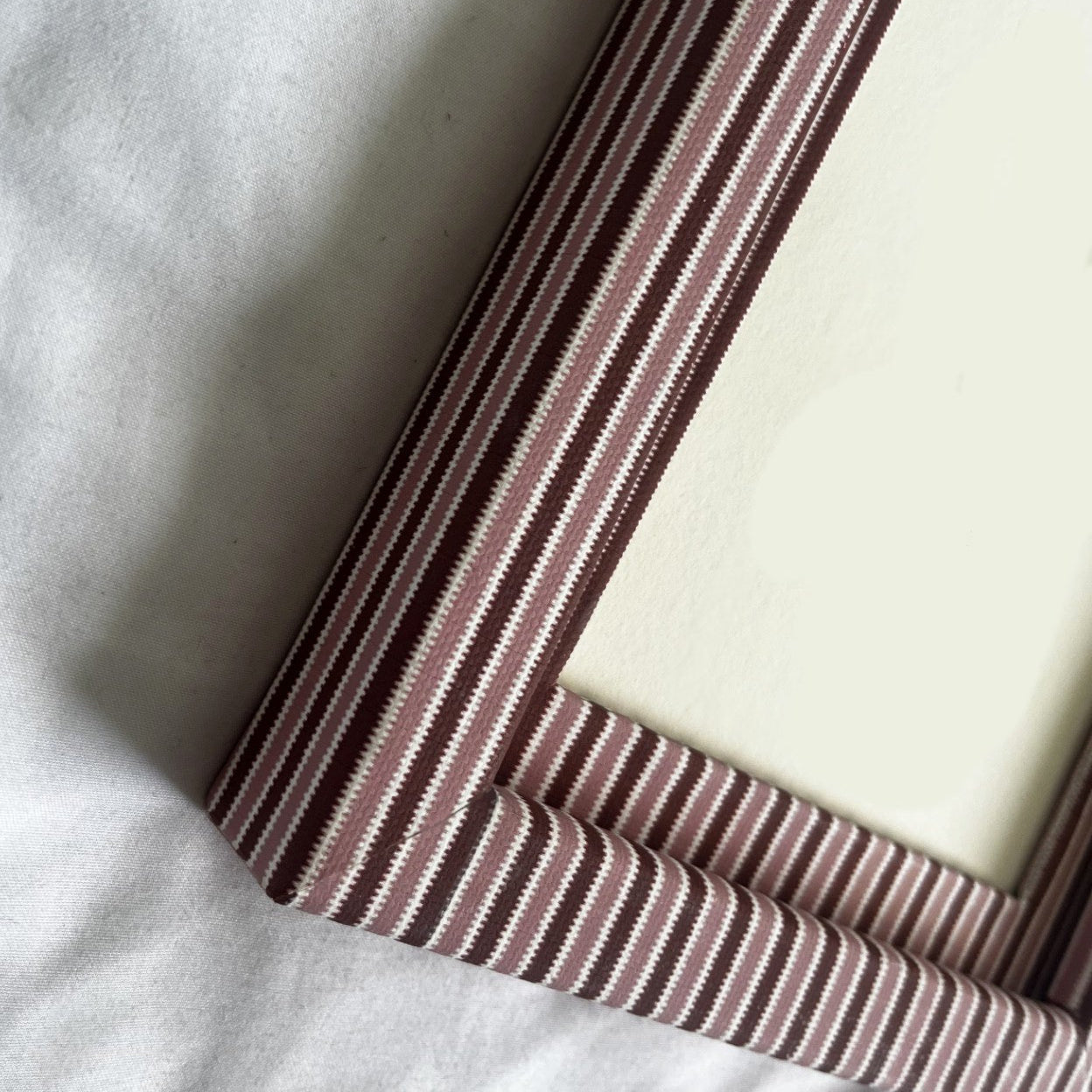 Close-up of zigzag frame